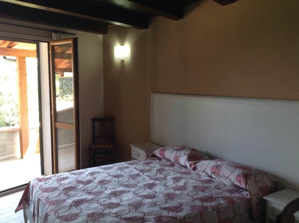 B & B Korello Gasponi Luaran gambar