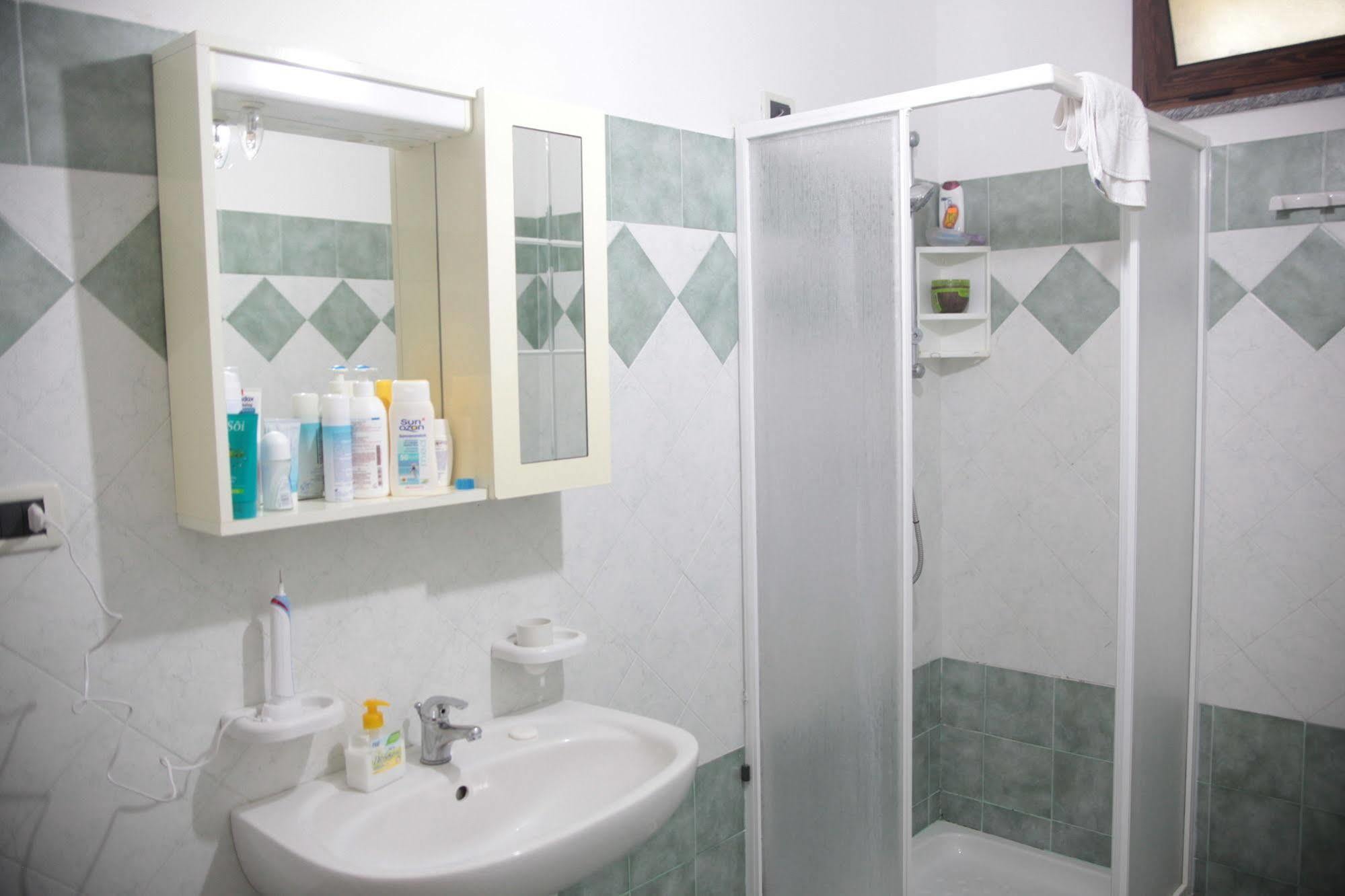 B & B Korello Gasponi Luaran gambar